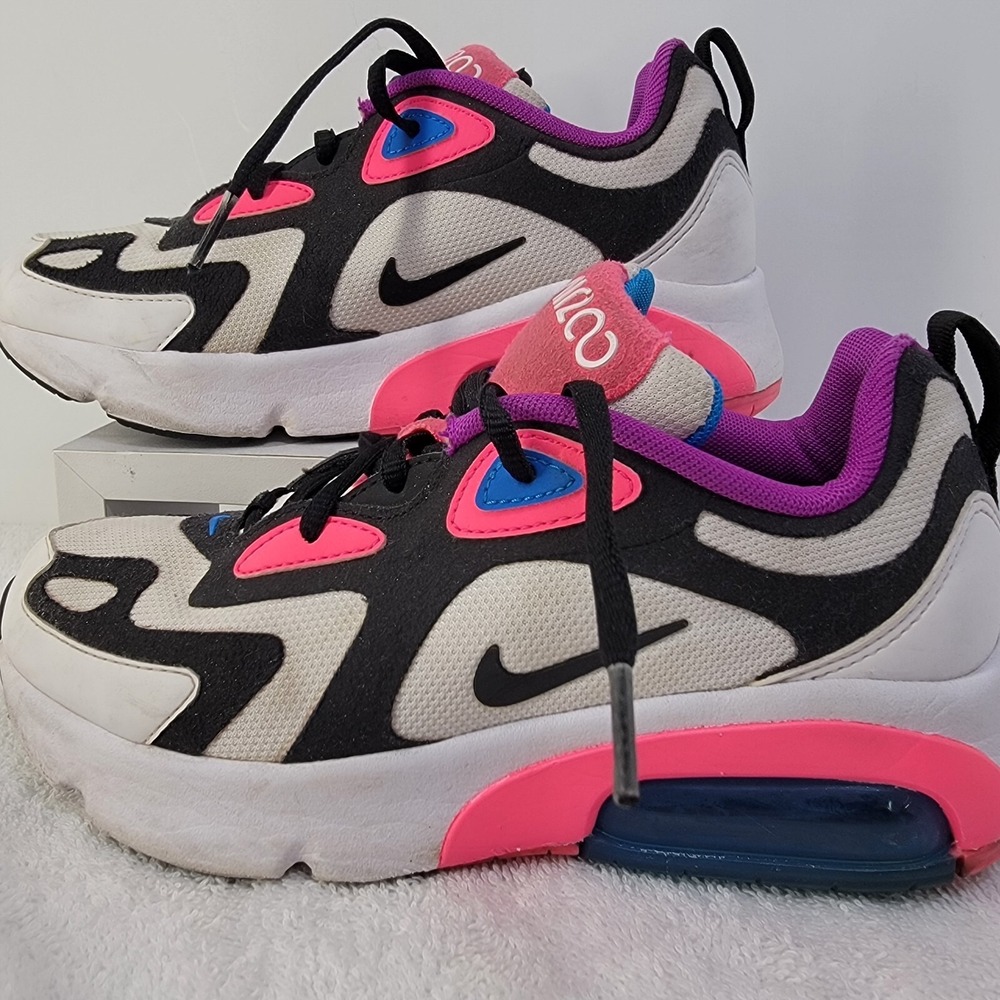 Nike Air Max 200 White Hyper Pink Black AT5630-100 - Youth SIZE 4Y - Picture 13 of 17